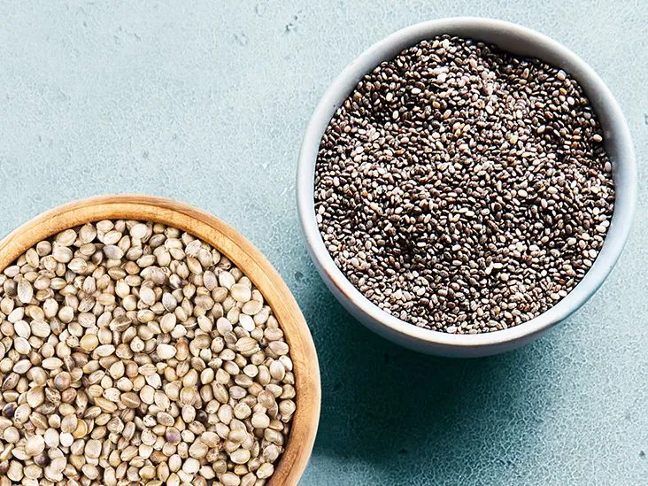 Hemp Seeds vs. Chia Seeds: A Nutritional Showdown