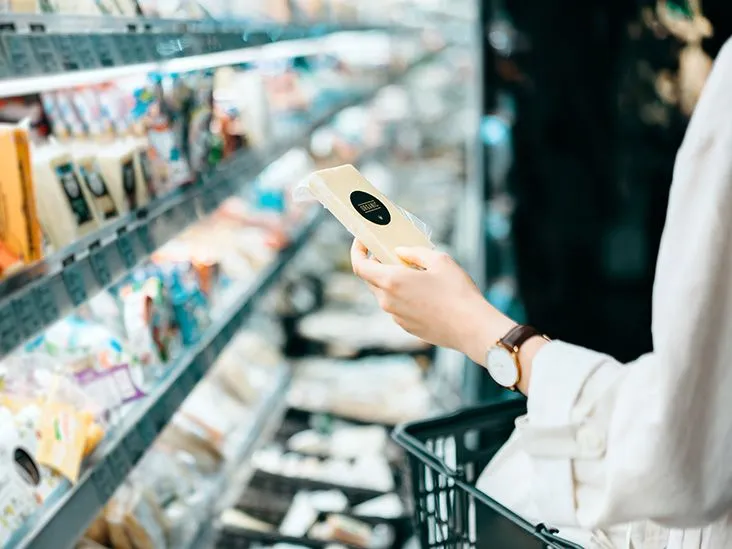 How Long Can Cheese Be Stored in the Refrigerator?